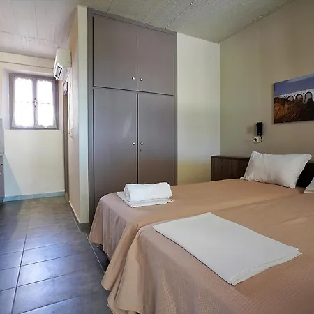 Hotel apartamentowy Alekos 3*