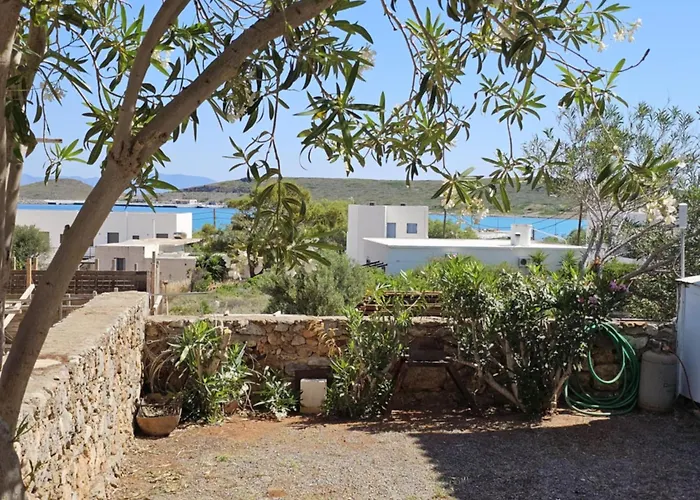 Alekos Apart Otel 3*