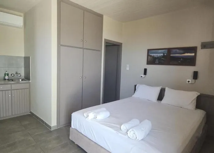 Apart Otel Alekos Diakofti